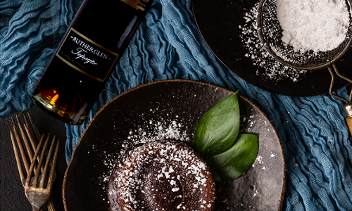 Chocolate Self-Saucing Pudding with Rutherglen Topaque